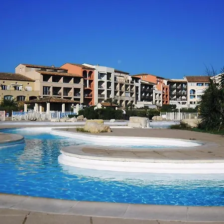 Apartment Gasmic - Pour 4 Personnes Avec Piscine Et Acces Direct A La Situe Aux Marines De *